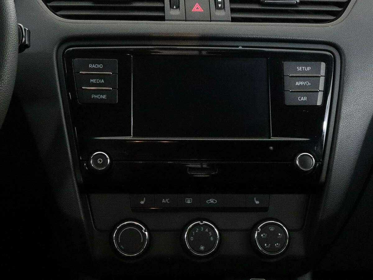 Купить Шкода Октавия, 2018, 75 133 км.. Фото: #9