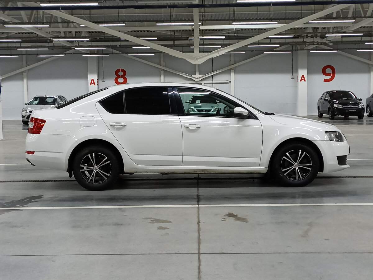 Купить Шкода Октавия, 2013, 145 596 км.. Фото: #3