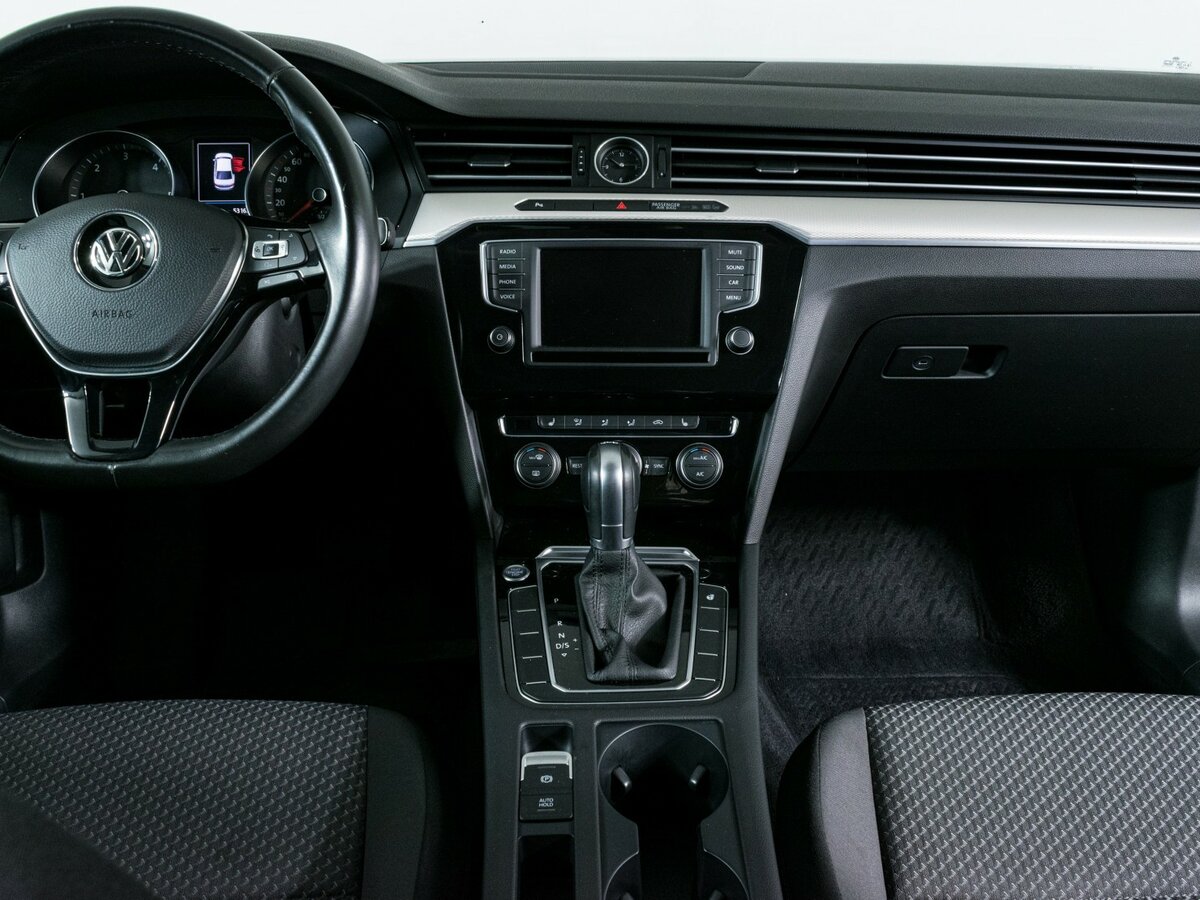 Купить Фольксваген Пассат, 2017, 97 768 км.. Фото: #7