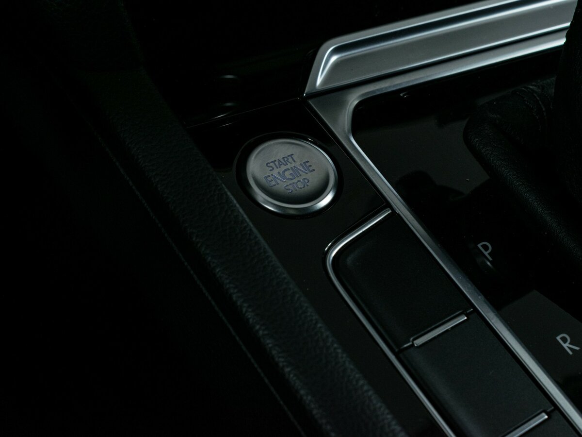 Купить Фольксваген Пассат, 2017, 97 768 км.. Фото: #11