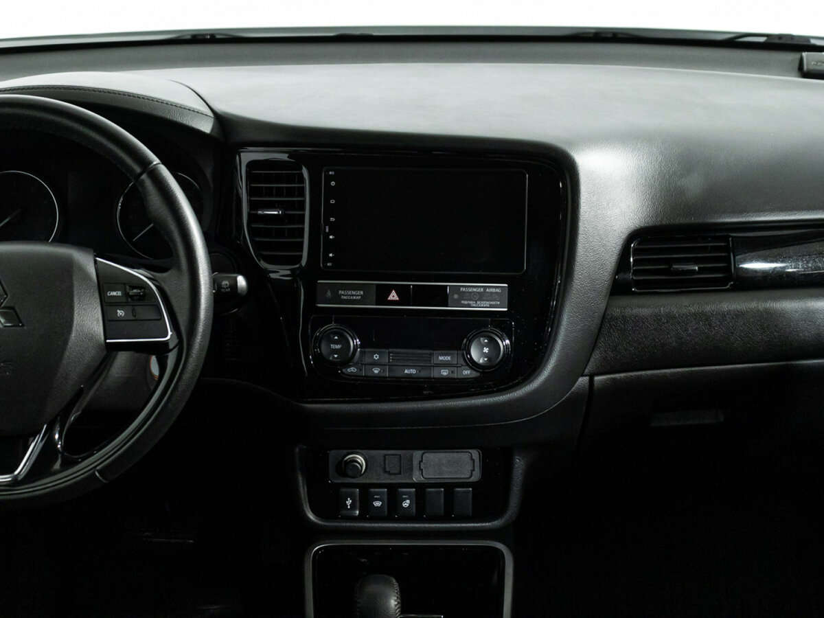 Купить Митсубиши Оутлэндер, 2019, 139 151 км.. Фото: #11