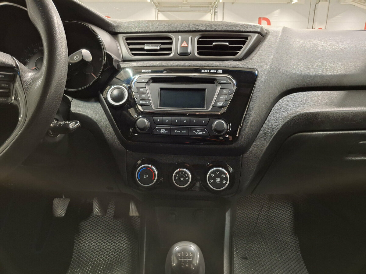 Купить Киа Рио, 2017, 126 521 км.. Фото: #14